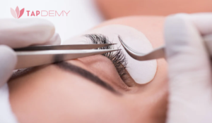 Eyelash Extension Course 